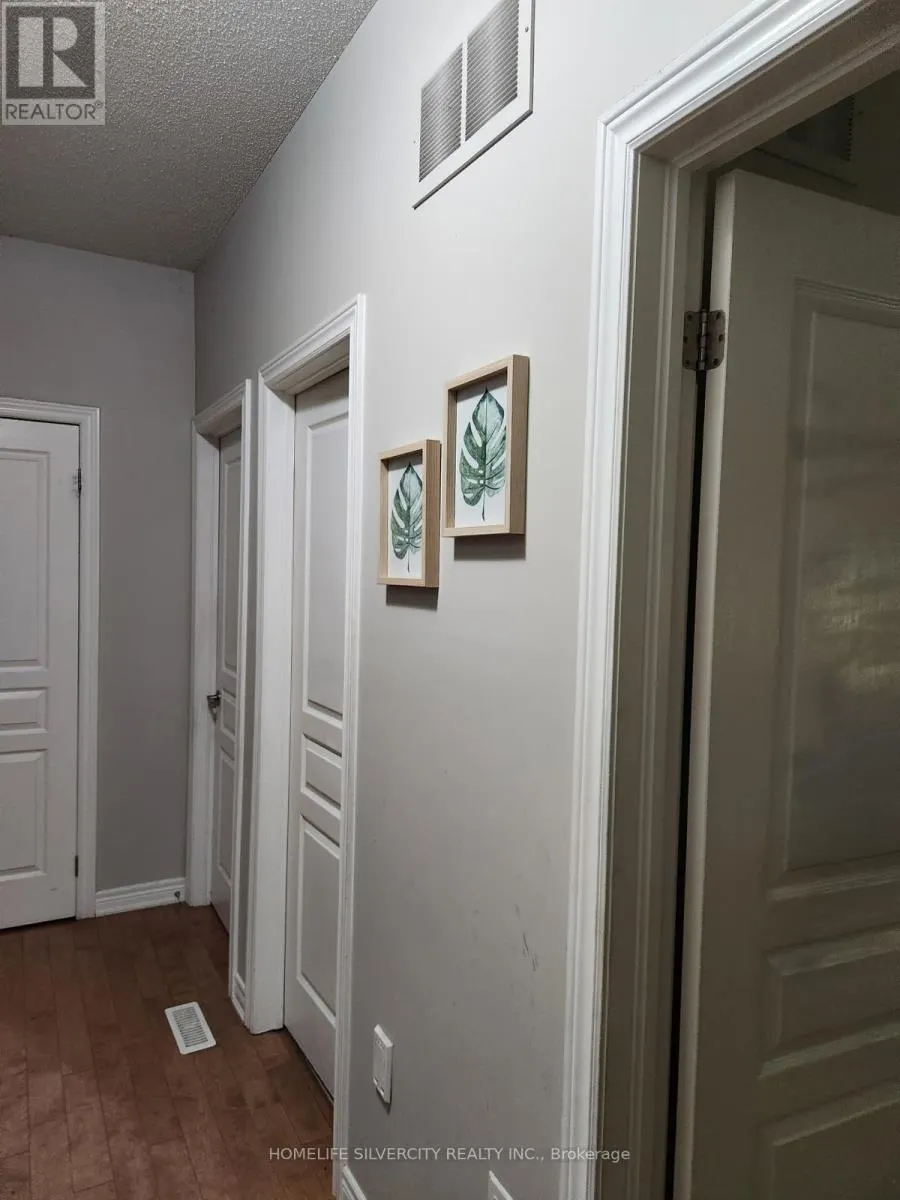 38 GEORGE ROBINSON DRIVE
