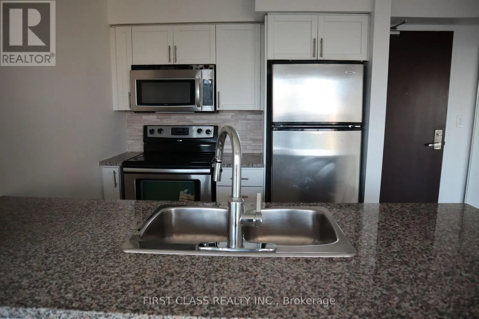 2805 - 208 ENFIELD PLACE