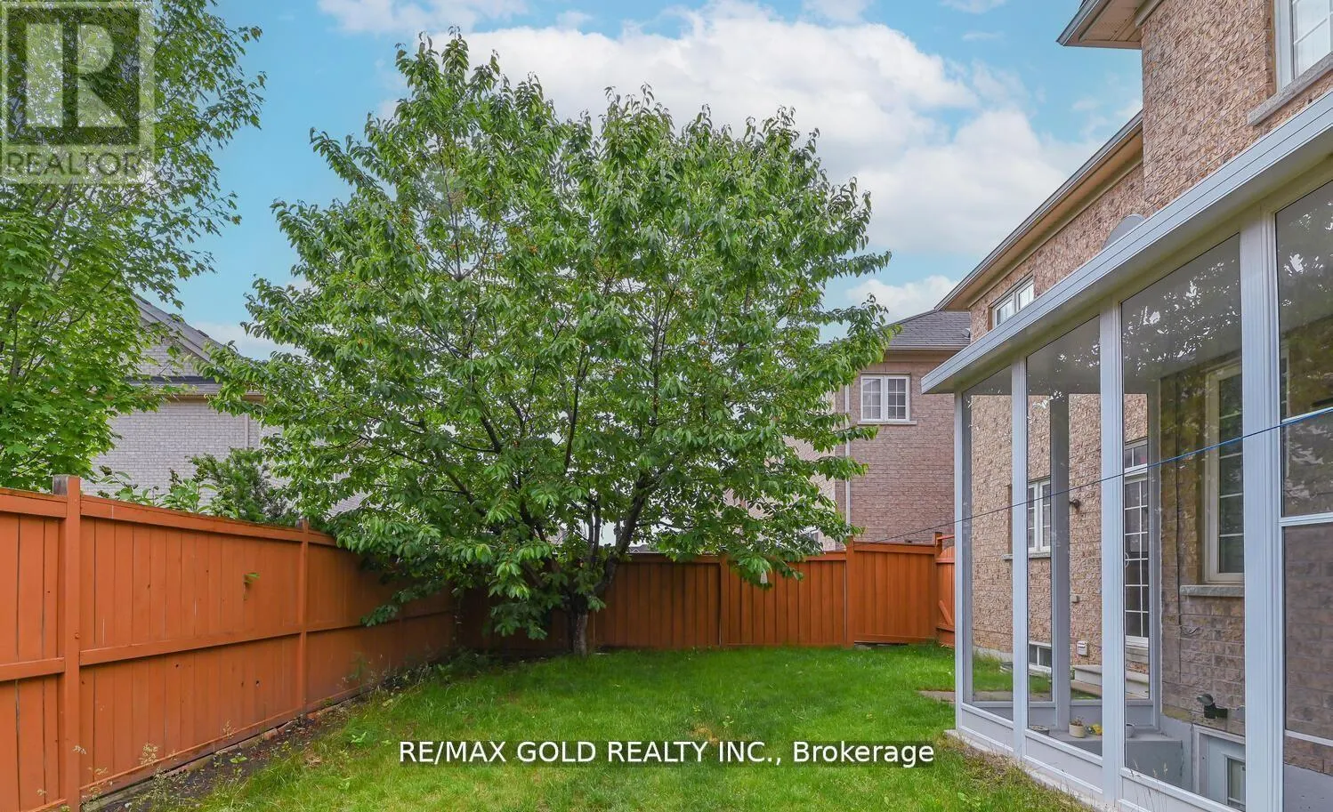 54 GAMSON CRESCENT