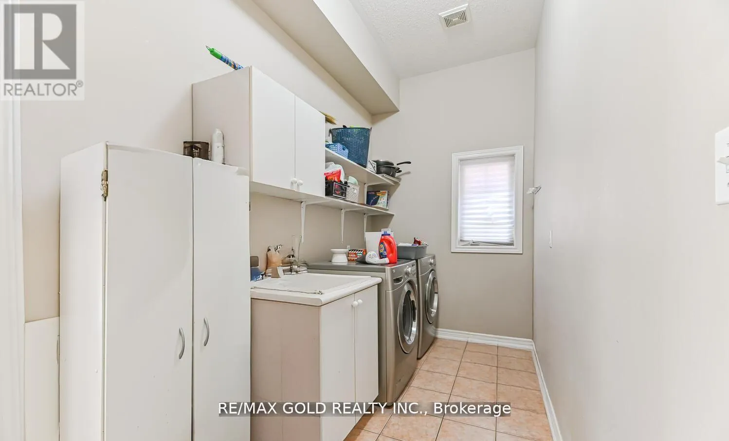 54 GAMSON CRESCENT