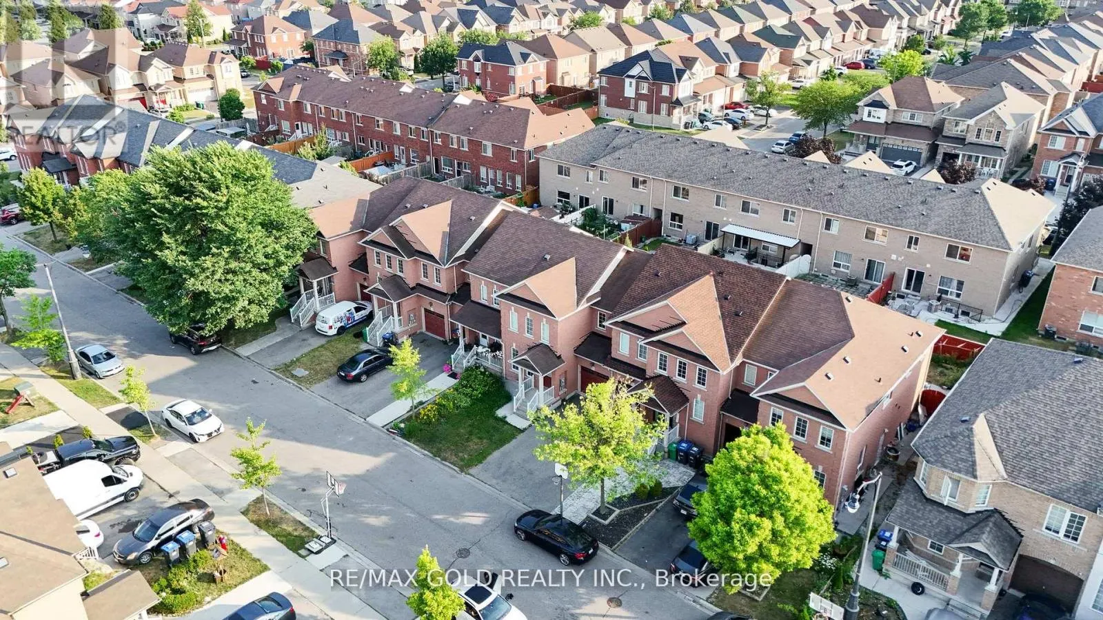 22 NUTWOOD WAY