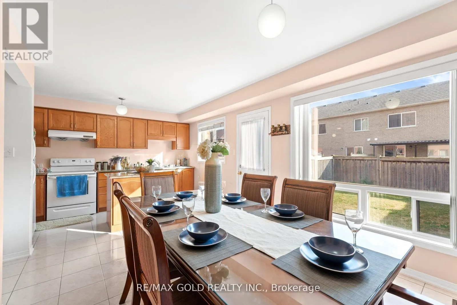 22 NUTWOOD WAY