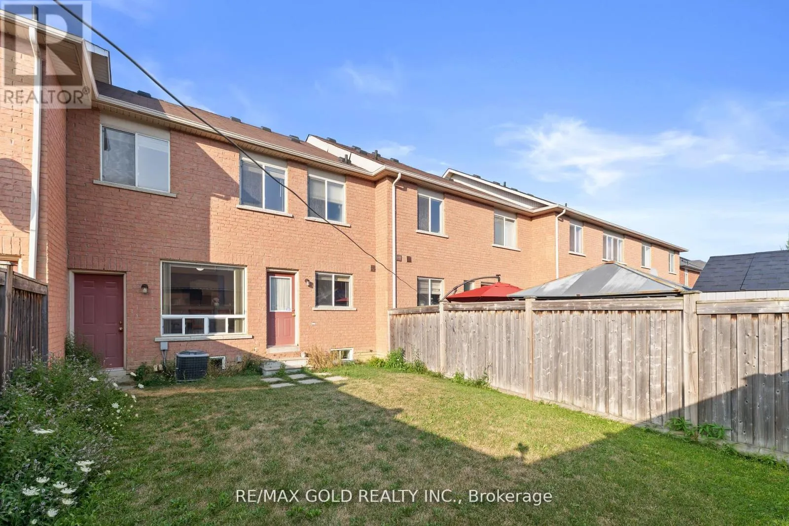 22 NUTWOOD WAY