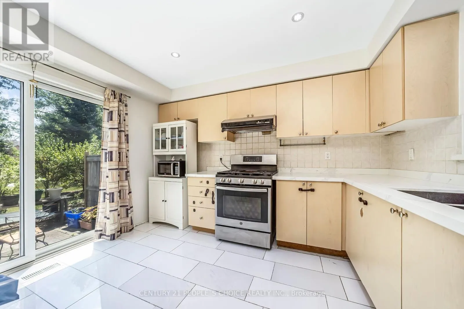 70 - 5255 GUILDWOOD WAY