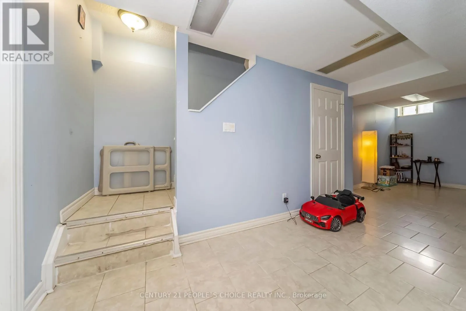 70 - 5255 GUILDWOOD WAY