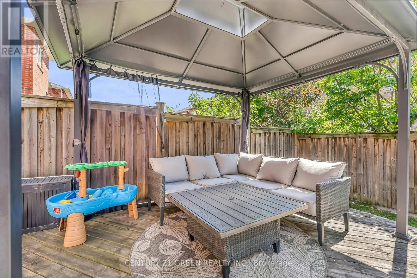 410 DUNCAN LANE