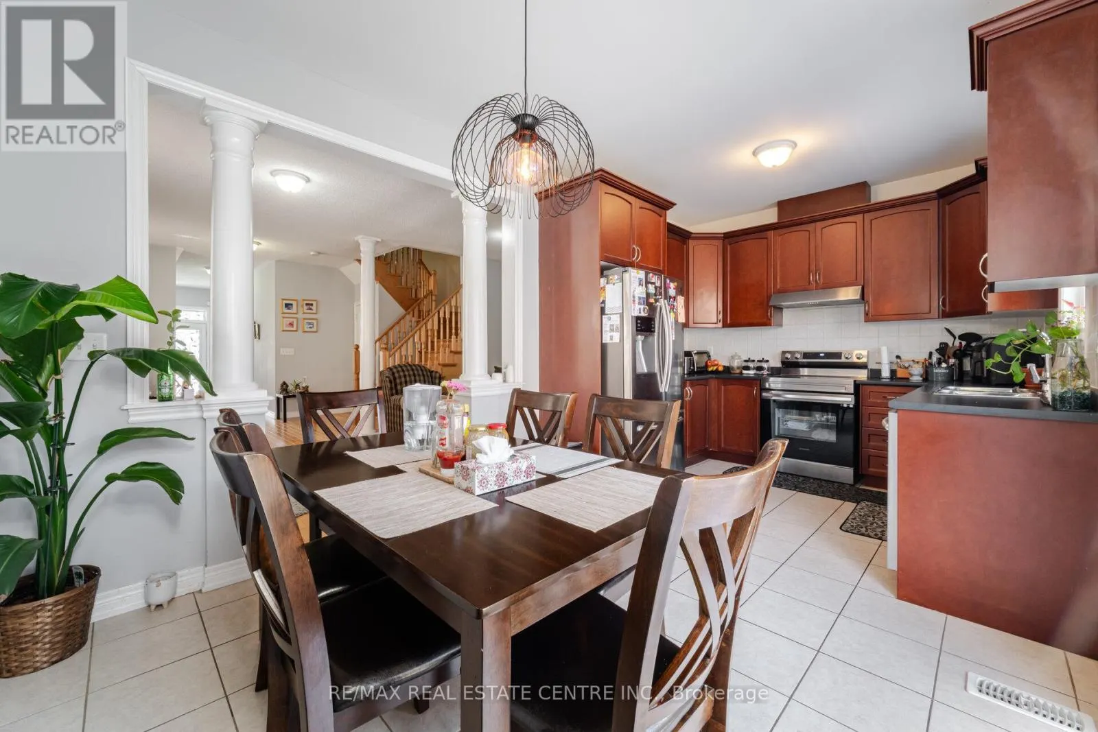 15 VANDERPOOL CRESCENT