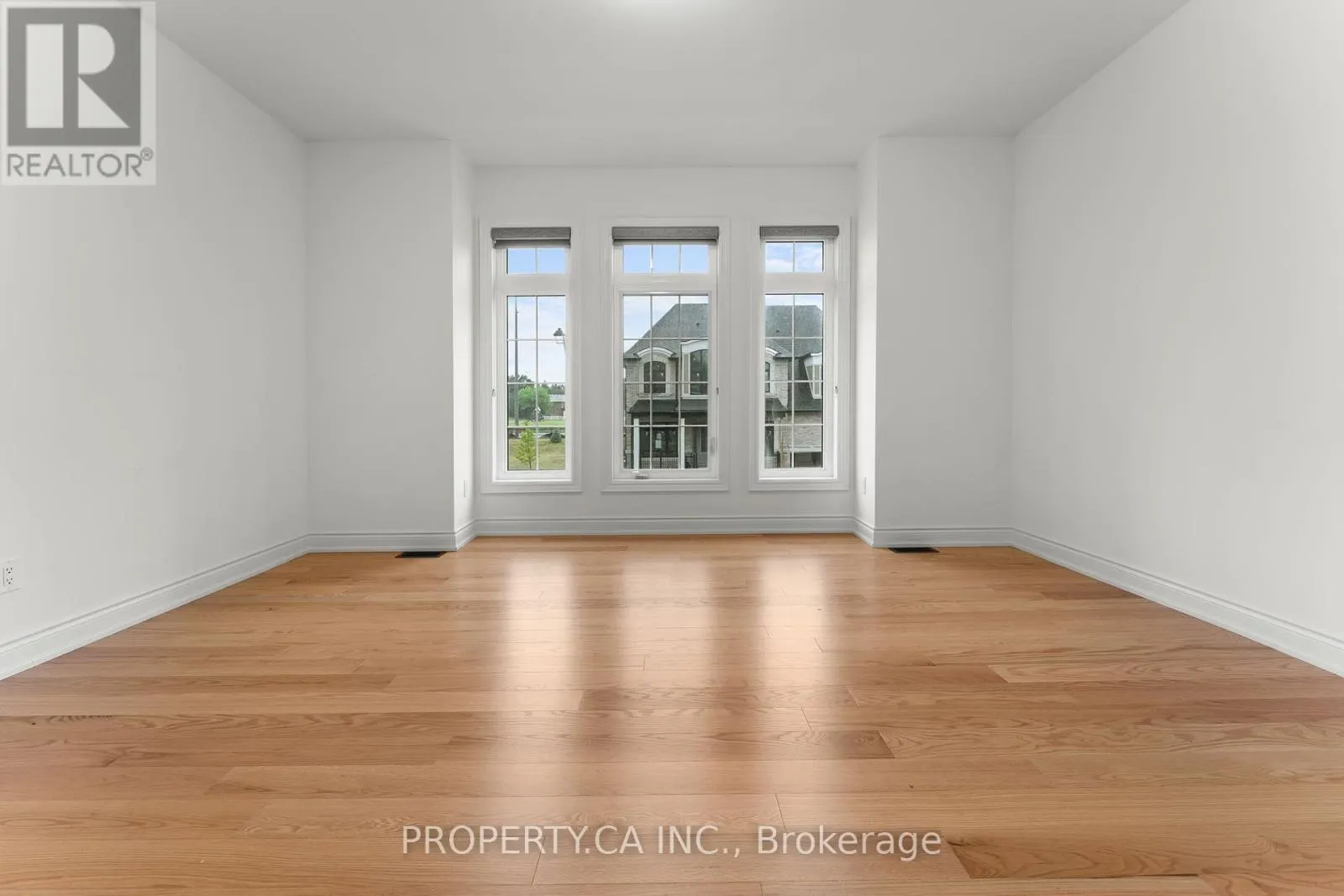 32 VALLEYWEST ROAD