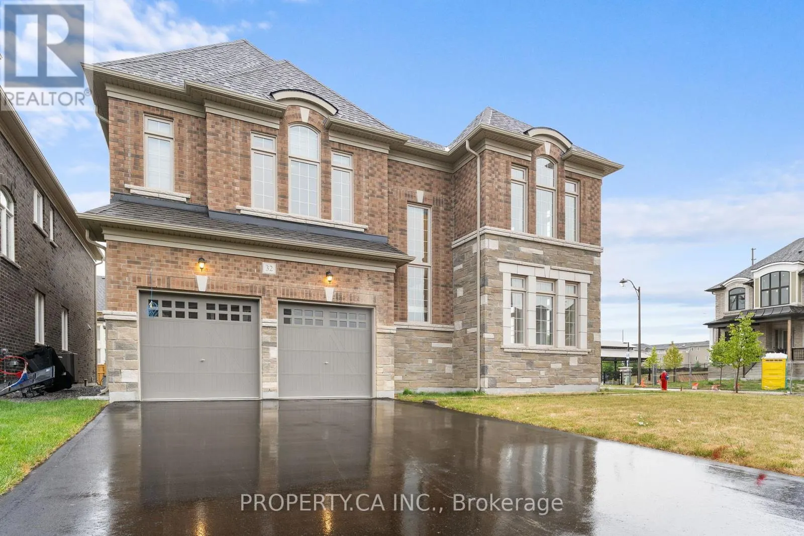 32 VALLEYWEST ROAD