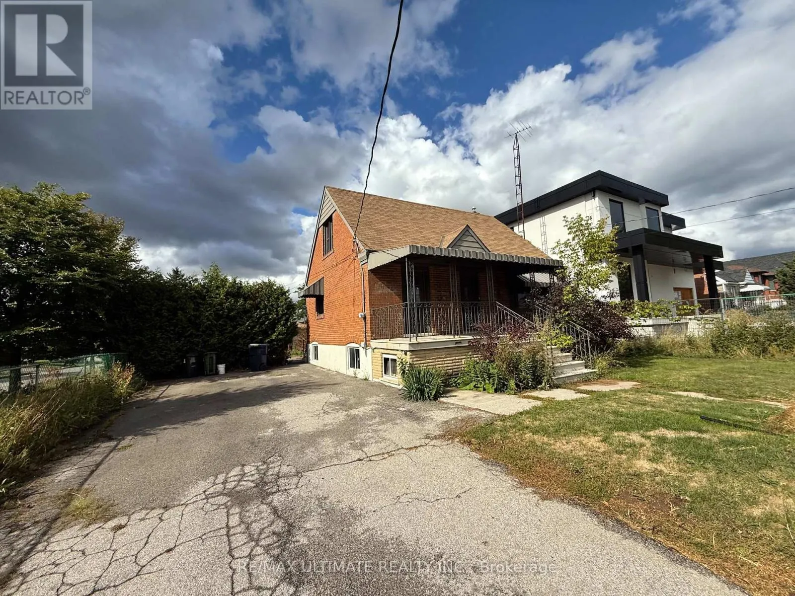 90 GLEN LONG AVENUE
