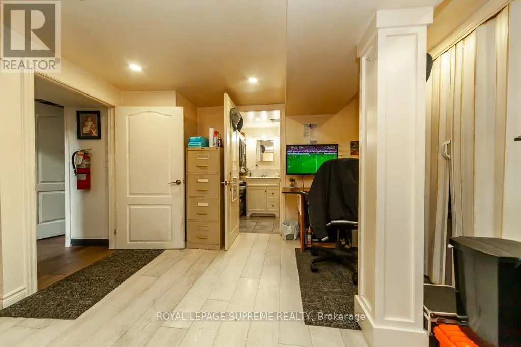 529 ROGERS ROAD