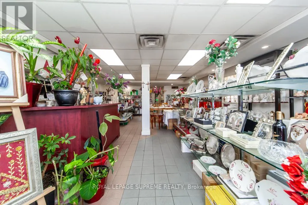 529 ROGERS ROAD