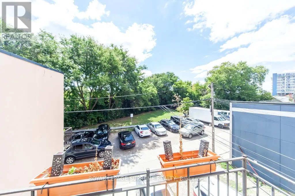 529 ROGERS ROAD