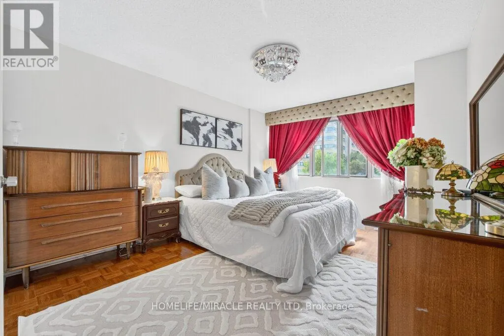 509 - 1580 MISSISSAUGA VALLEY BOULEVARD