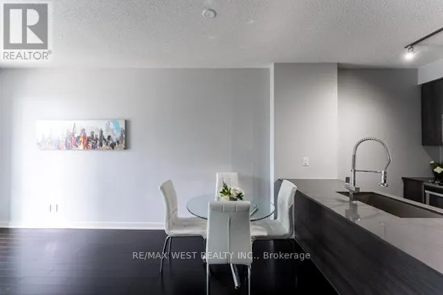 903 - 4011 BRICKSTONE MEWS