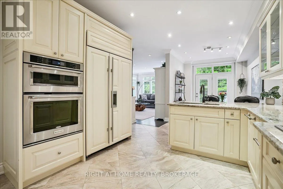 14 - 1267 DORVAL DRIVE SE