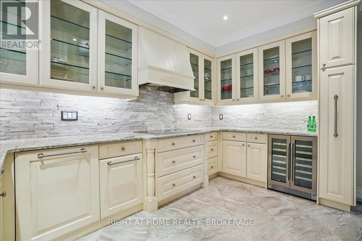 14 - 1267 DORVAL DRIVE SE
