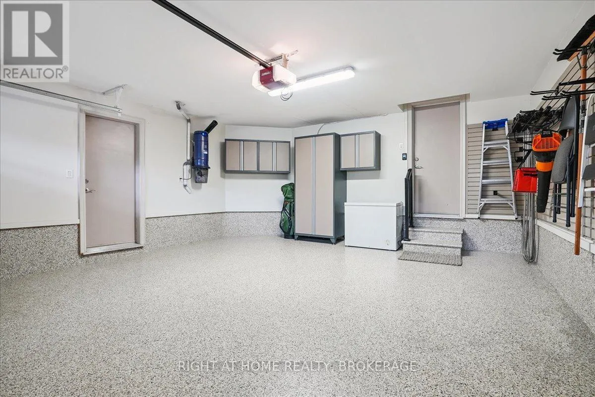 14 - 1267 DORVAL DRIVE SE