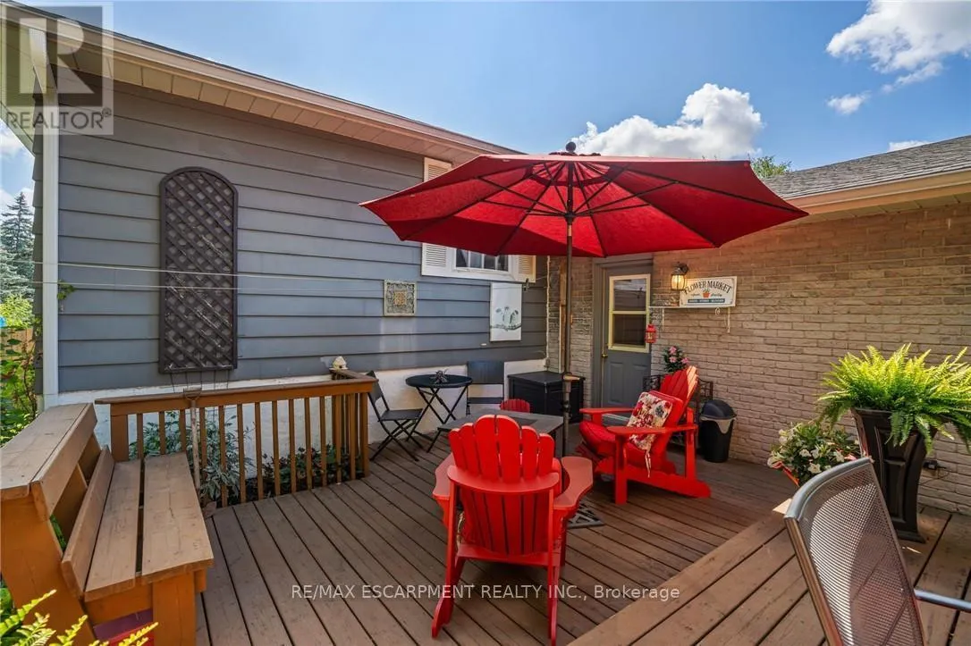 1383 CHRISTINA COURT