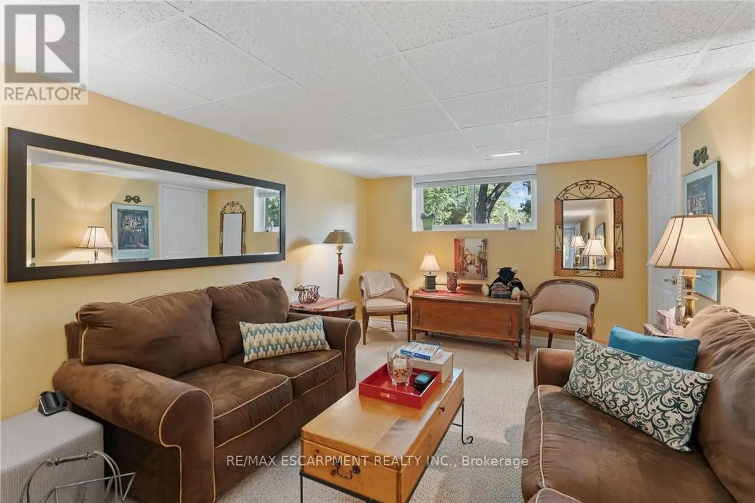 1383 CHRISTINA COURT