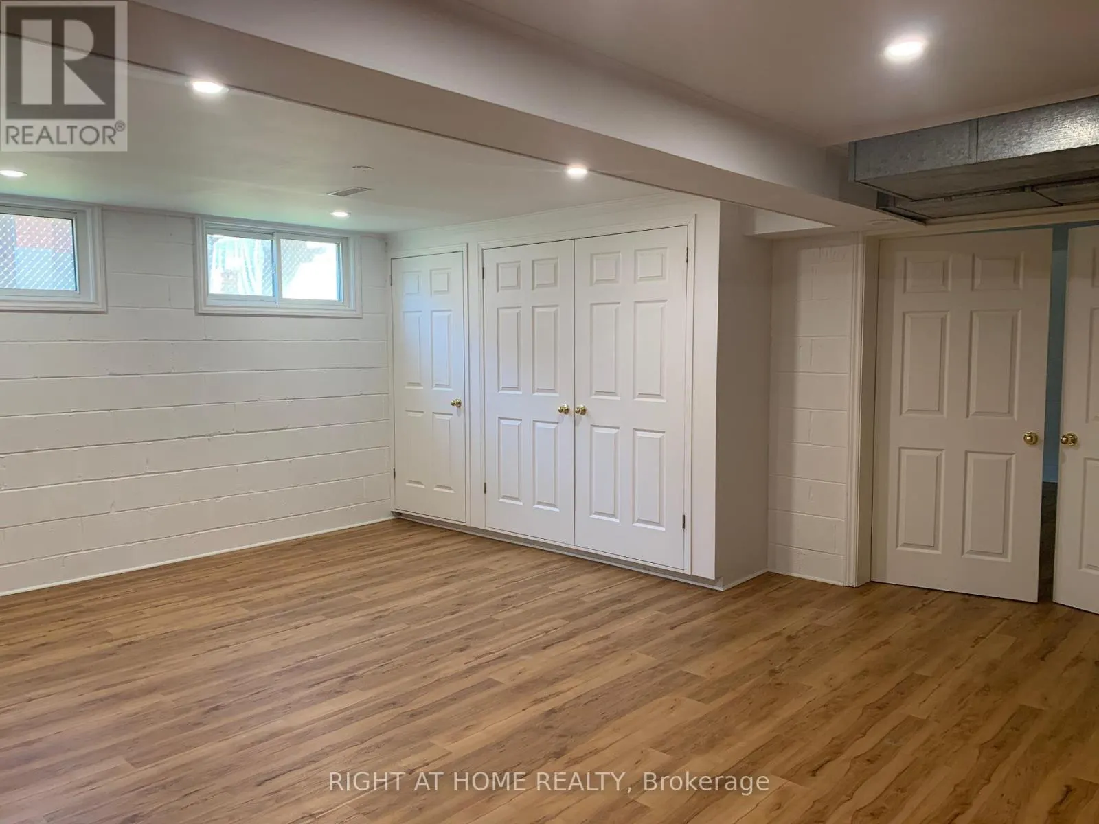 43 HAMPTONBROOK DRIVE