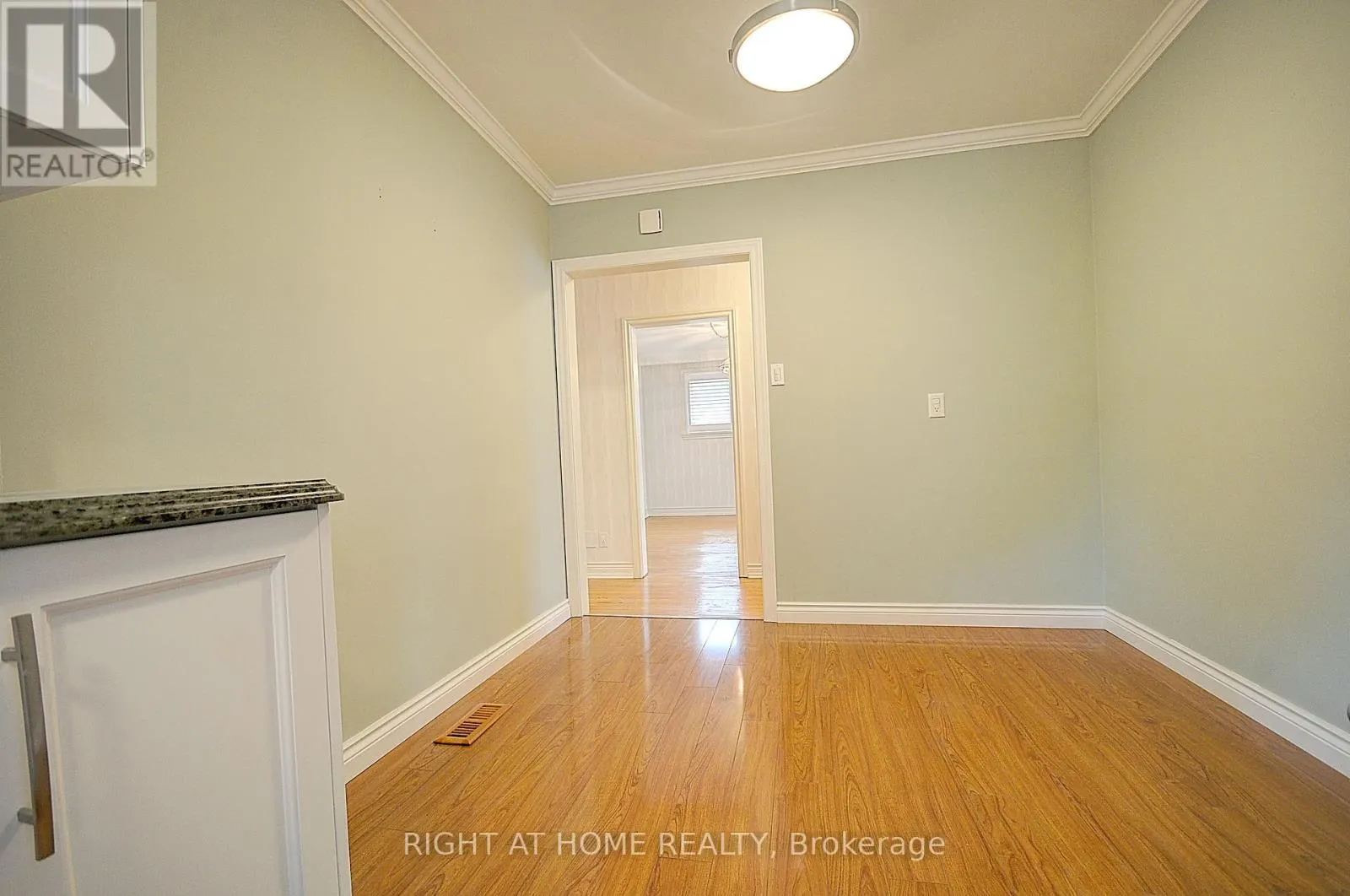 43 HAMPTONBROOK DRIVE