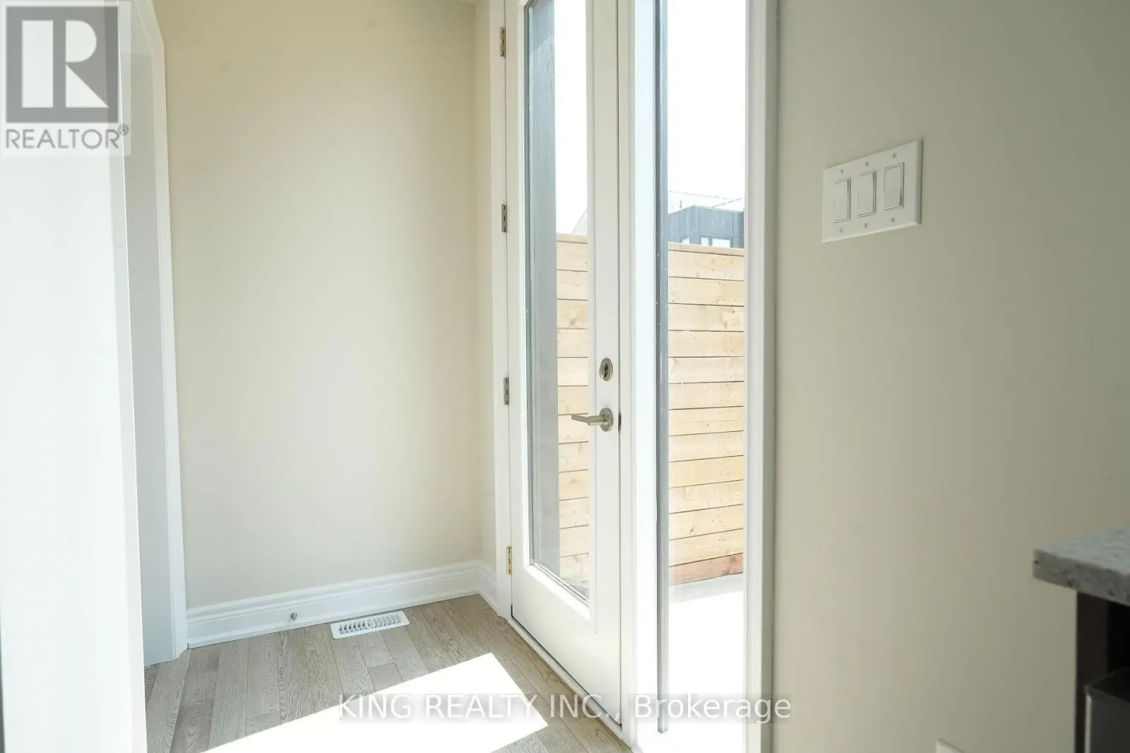 52 - 2273 TURNBERRY ROAD