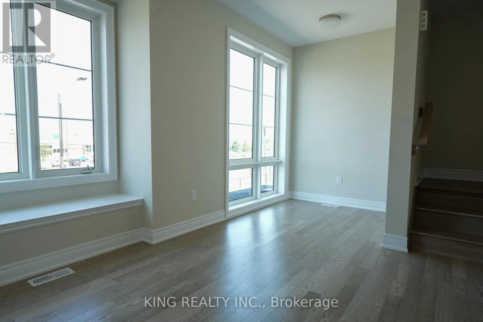 52 - 2273 TURNBERRY ROAD