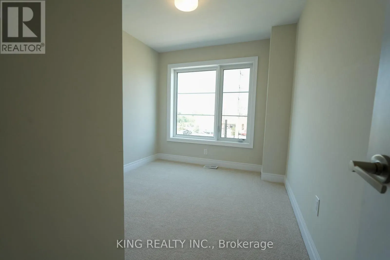 52 - 2273 TURNBERRY ROAD