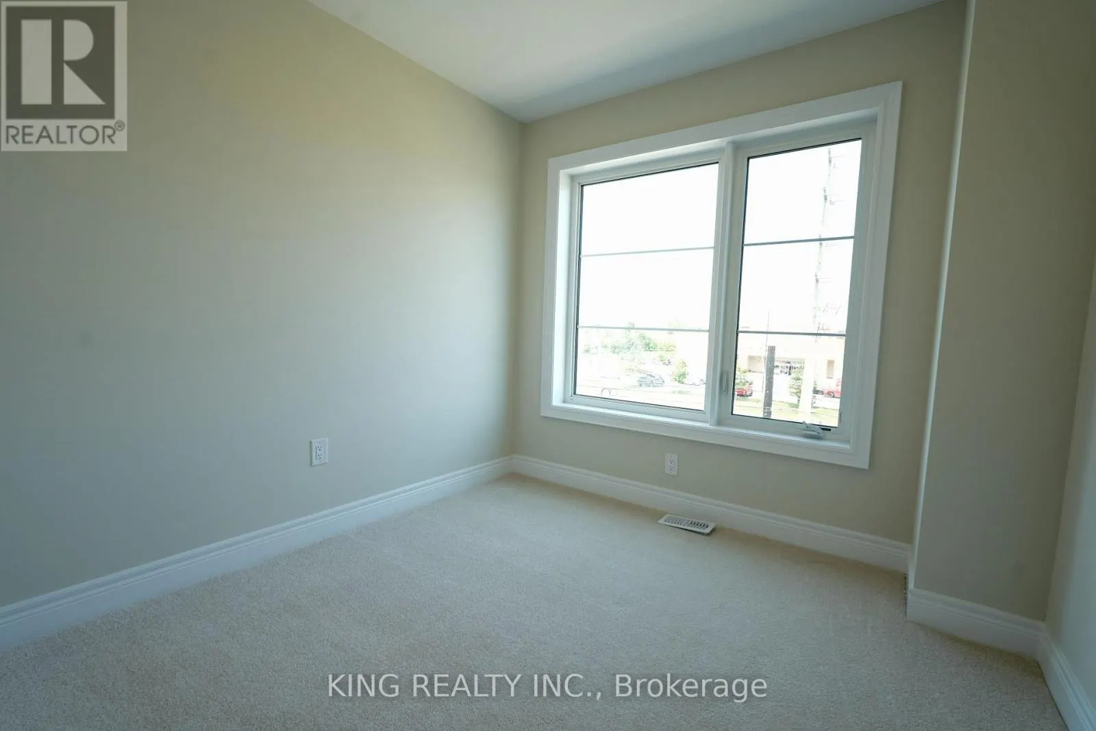 52 - 2273 TURNBERRY ROAD