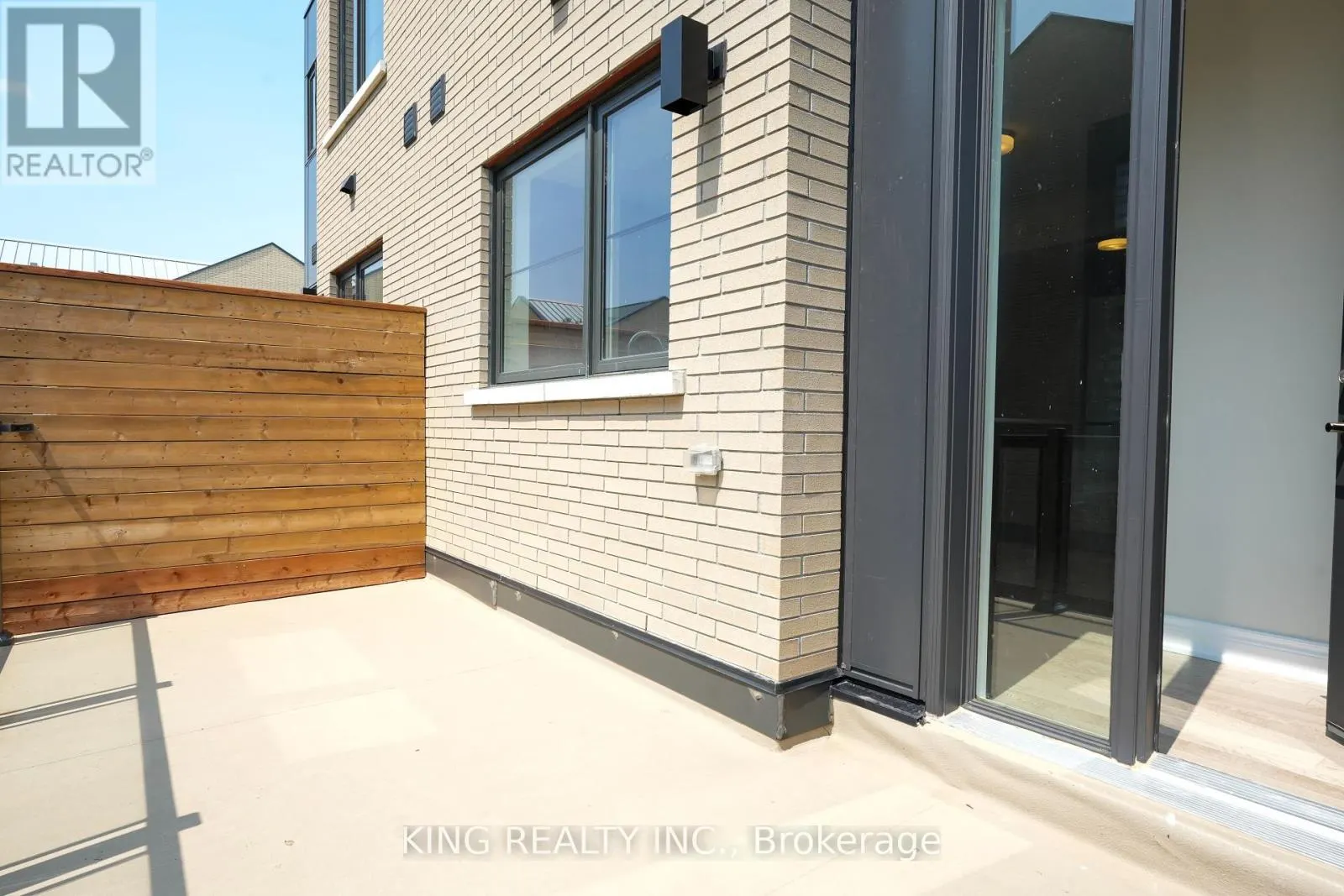 52 - 2273 TURNBERRY ROAD