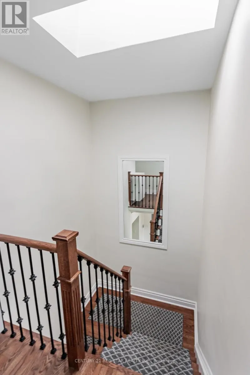 56 SILVERTHORNE BUSH DRIVE