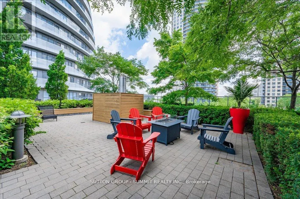 1402 - 50 ABSOLUTE AVENUE