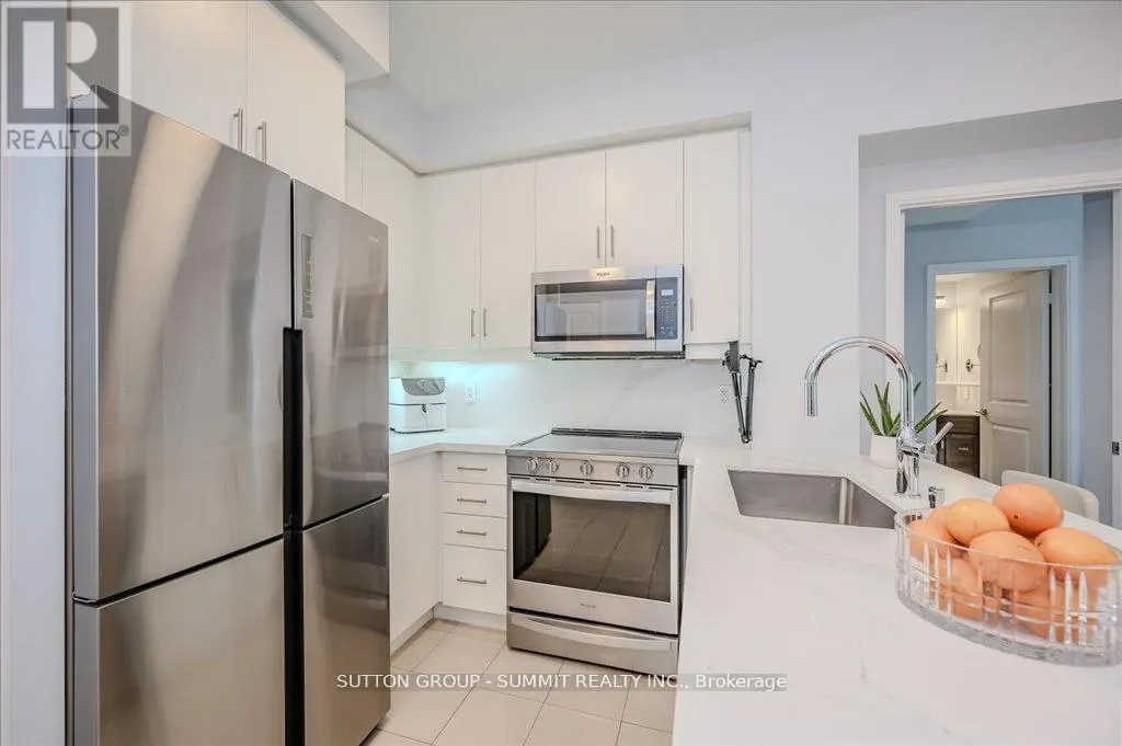 1402 - 50 ABSOLUTE AVENUE