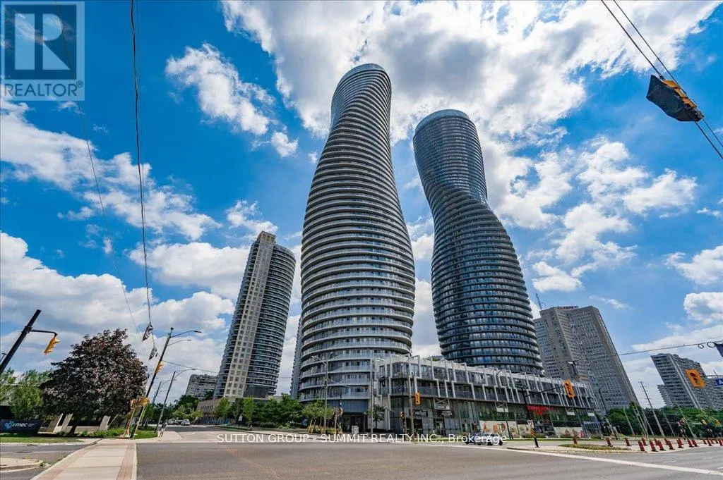 1402 - 50 ABSOLUTE AVENUE