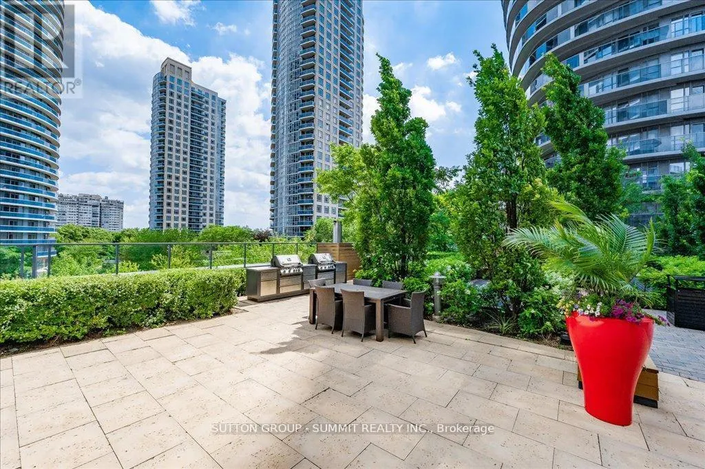 1402 - 50 ABSOLUTE AVENUE