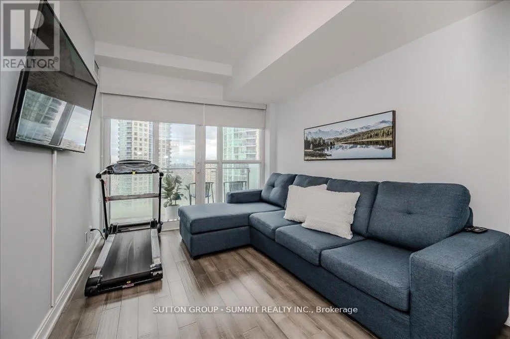 1402 - 50 ABSOLUTE AVENUE