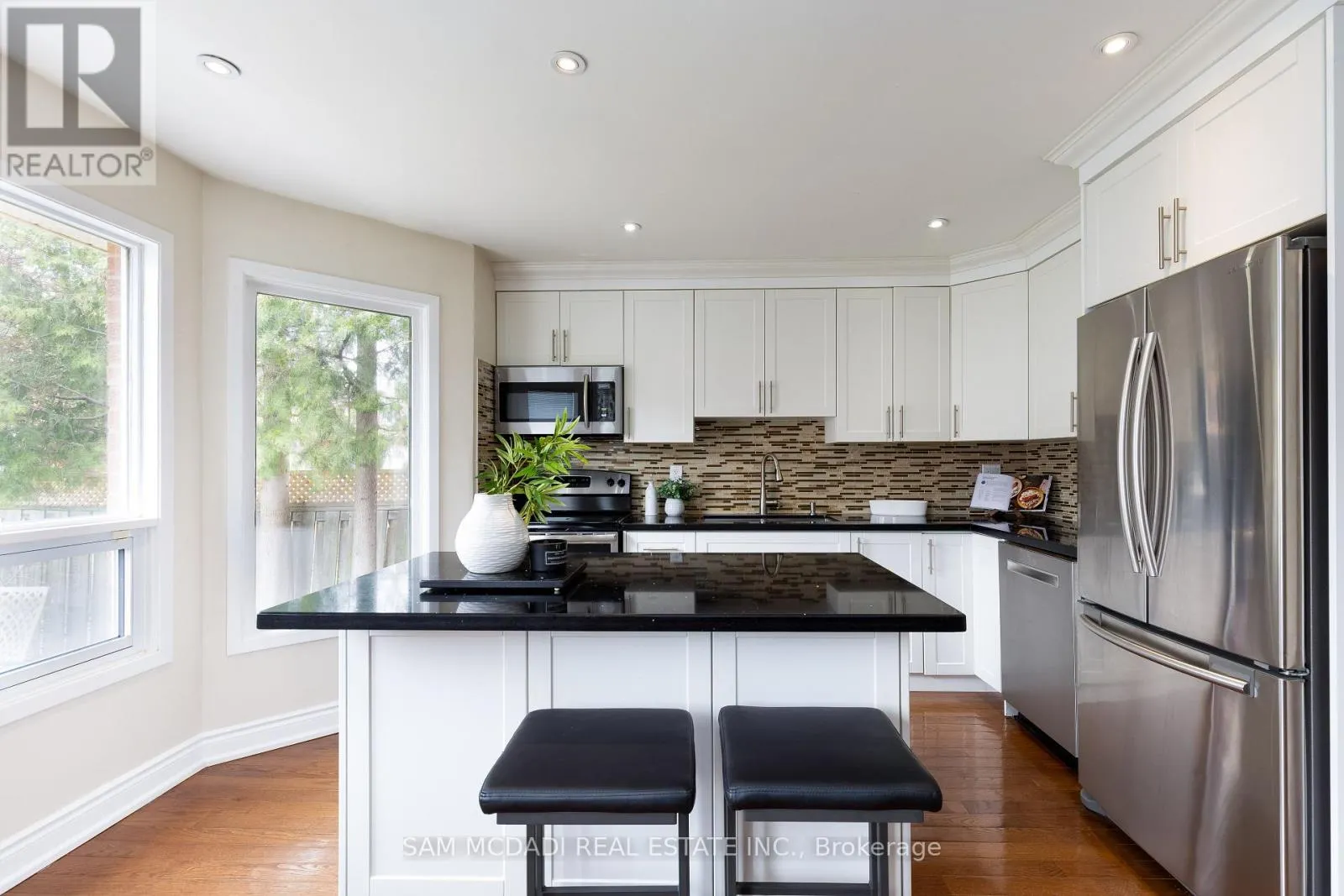 160 TUSCADERO CRESCENT