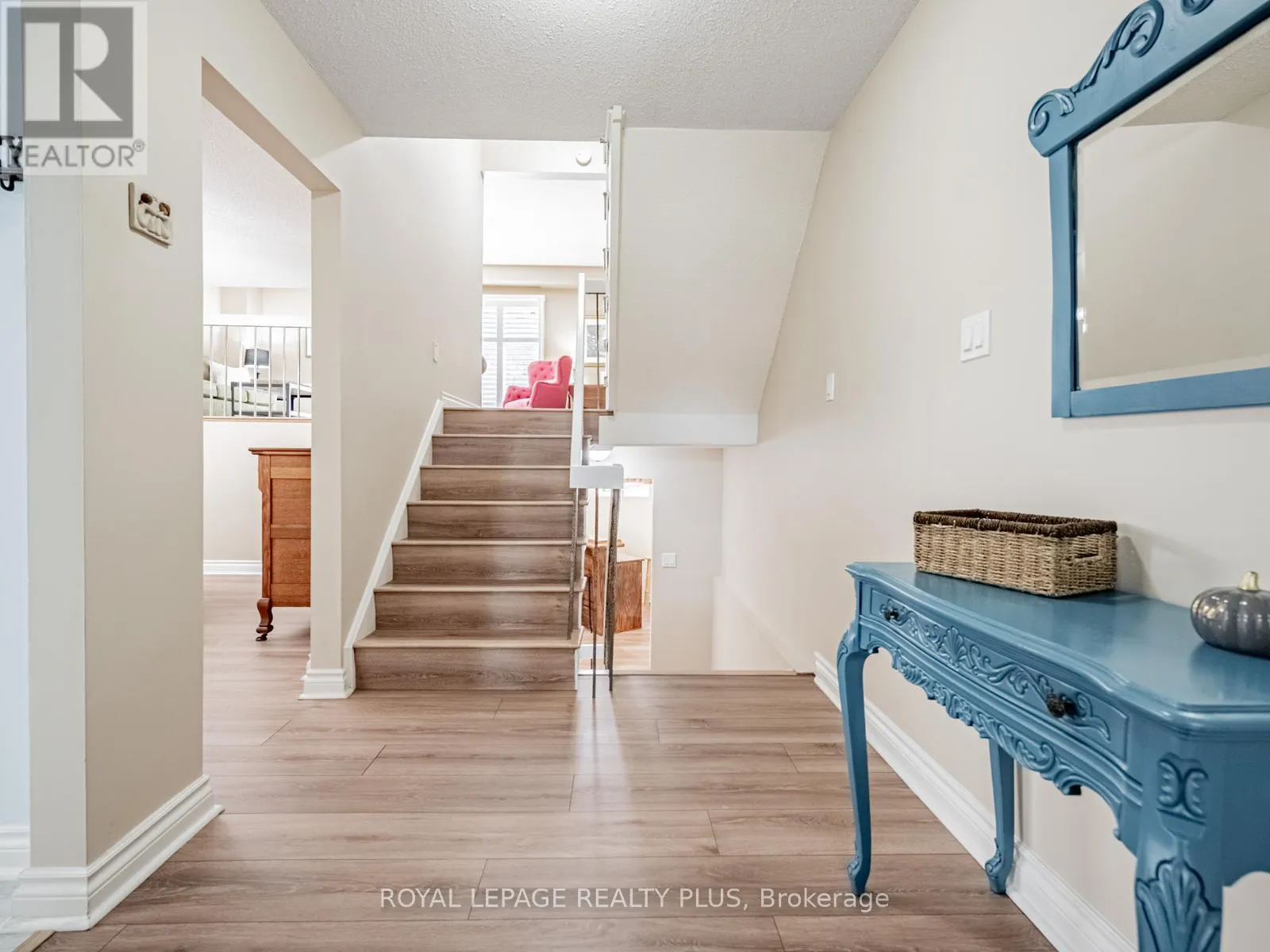 4097 TRAPPER CRESCENT