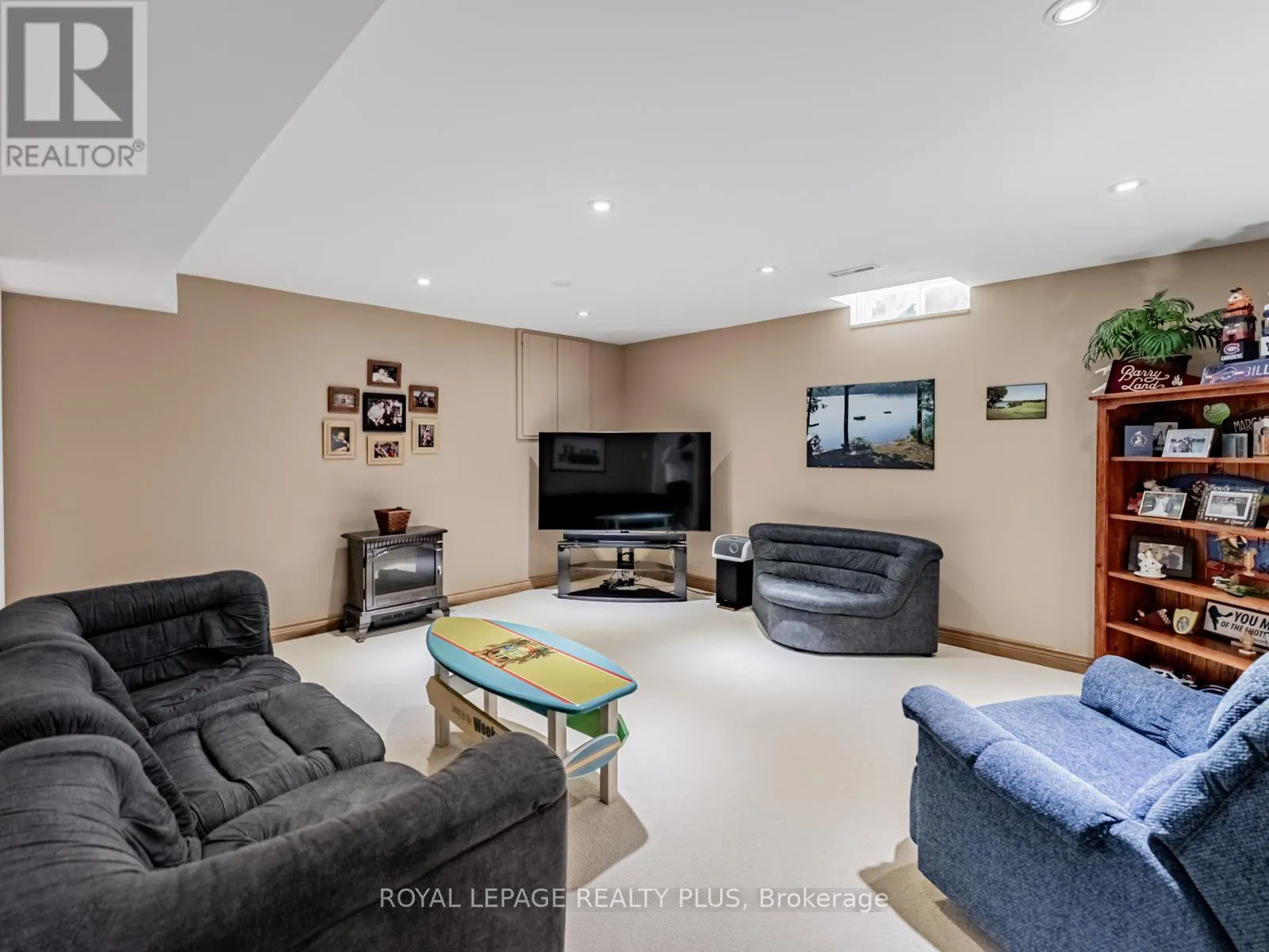 4097 TRAPPER CRESCENT