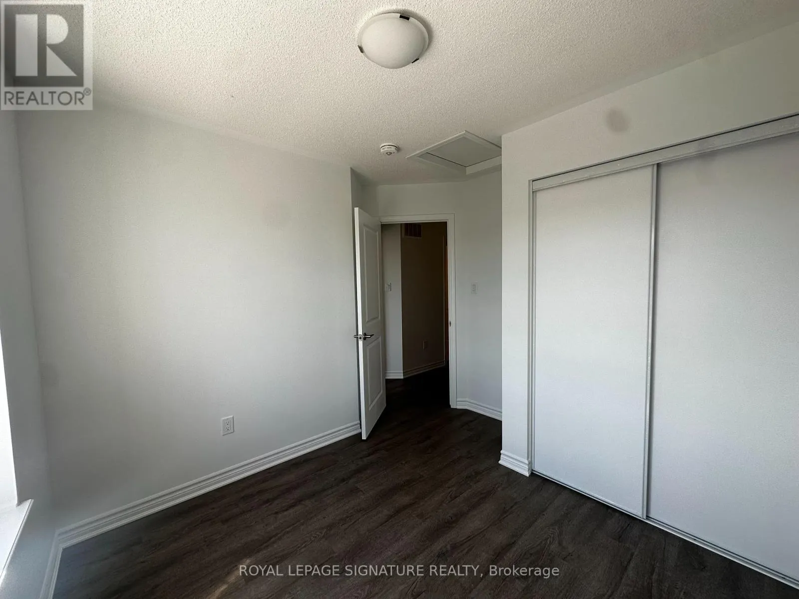 7 - 1259 LILY CRESCENT