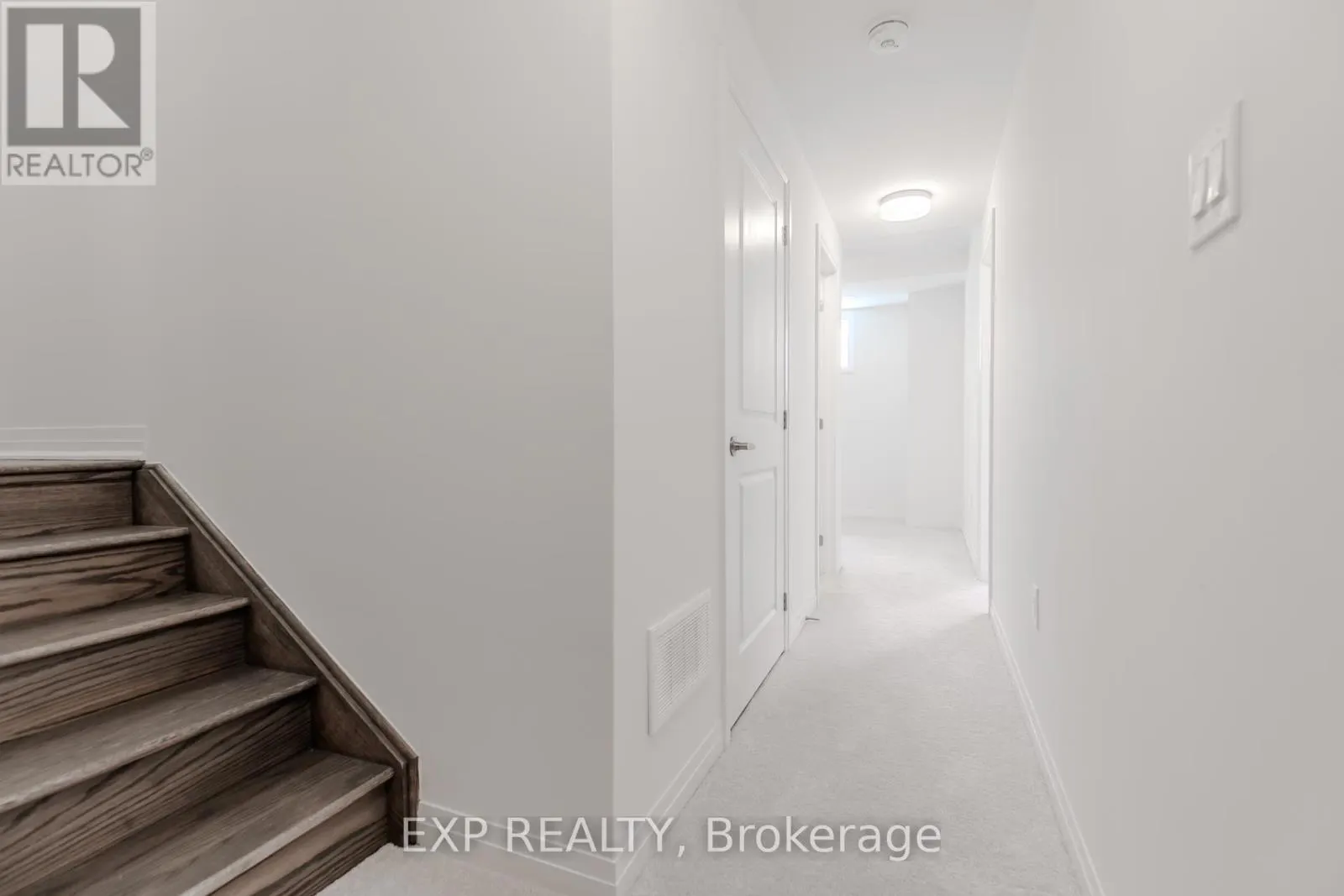 3276 CRYSTAL DRIVE