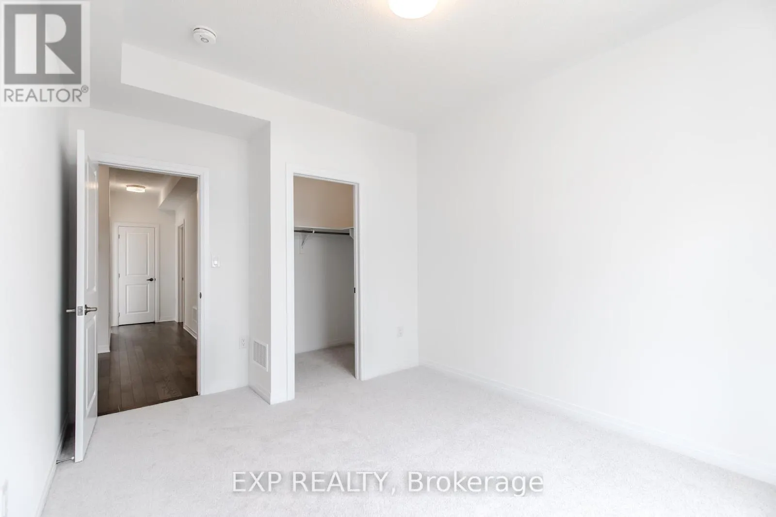 3276 CRYSTAL DRIVE