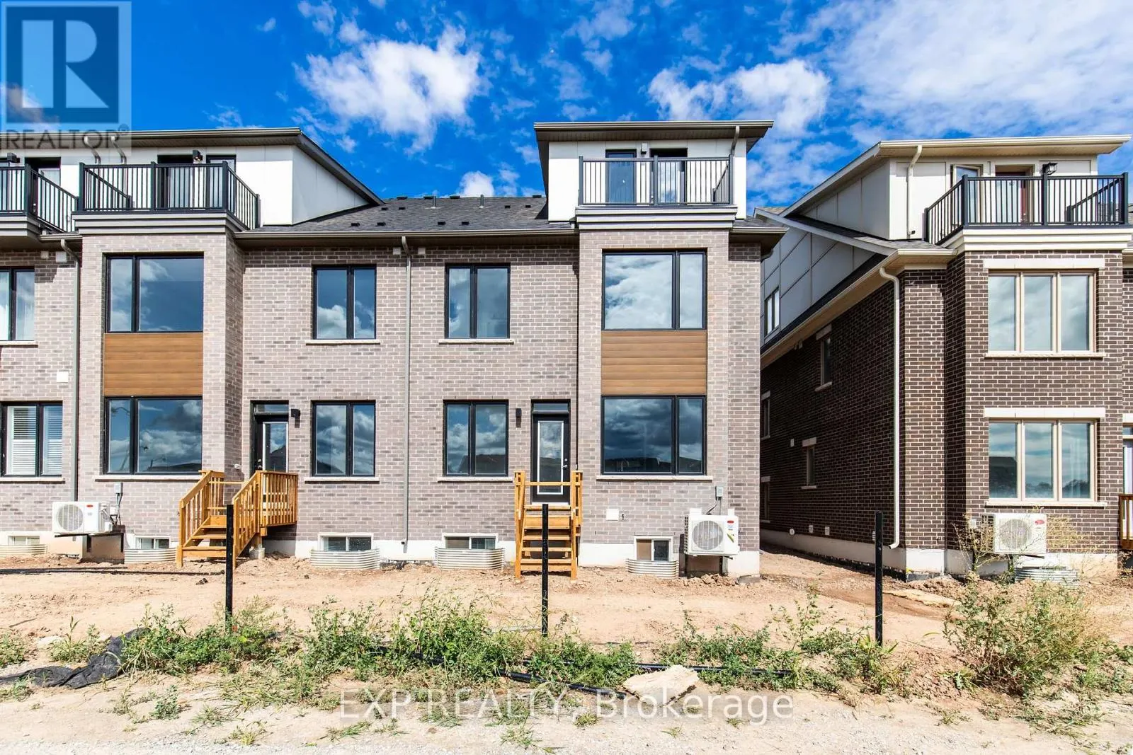 3276 CRYSTAL DRIVE