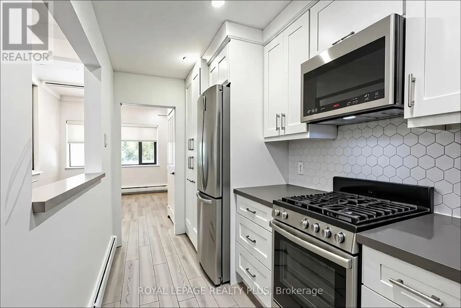 2 - 1 ELMWOOD AVENUE S