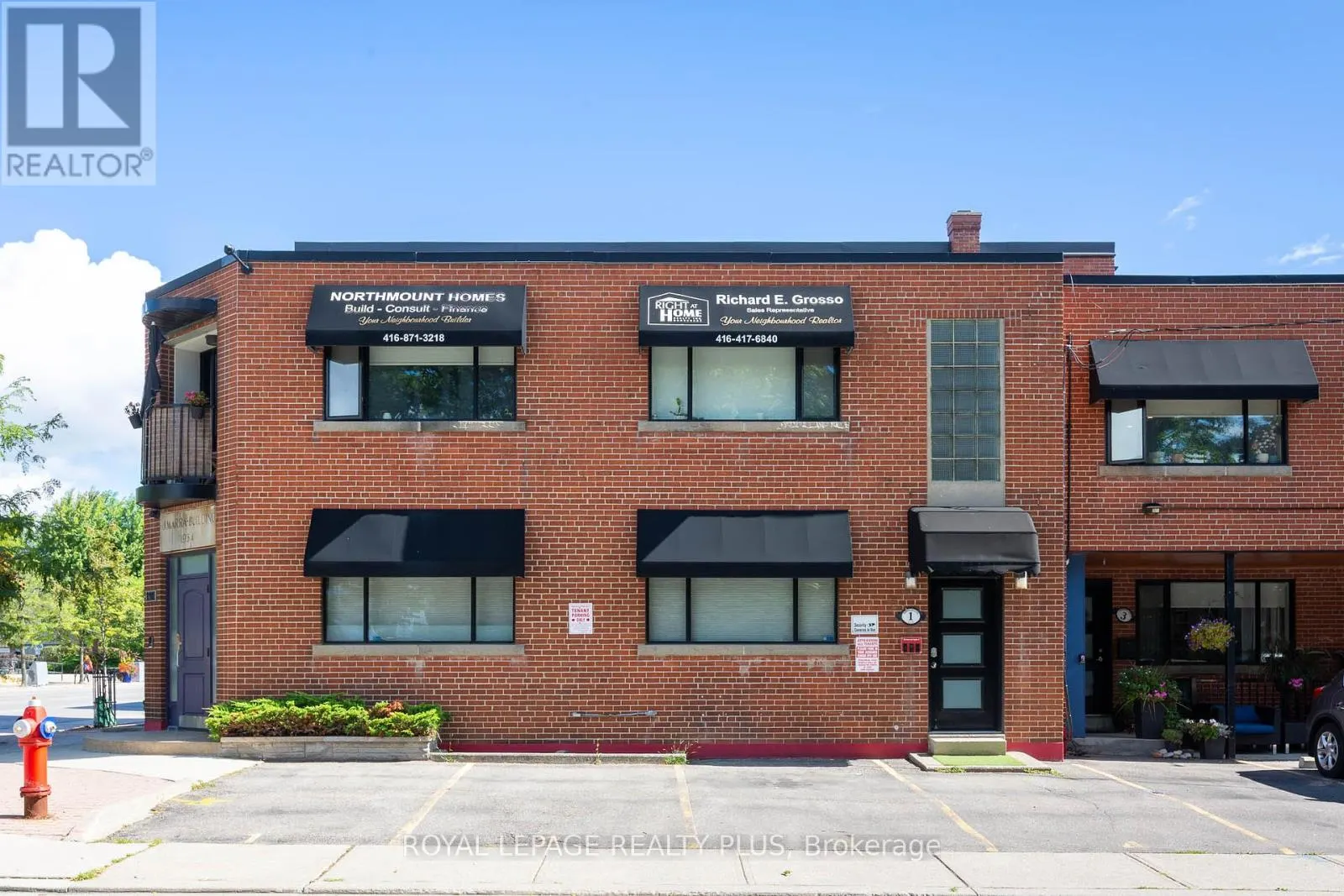 2 - 1 ELMWOOD AVENUE S