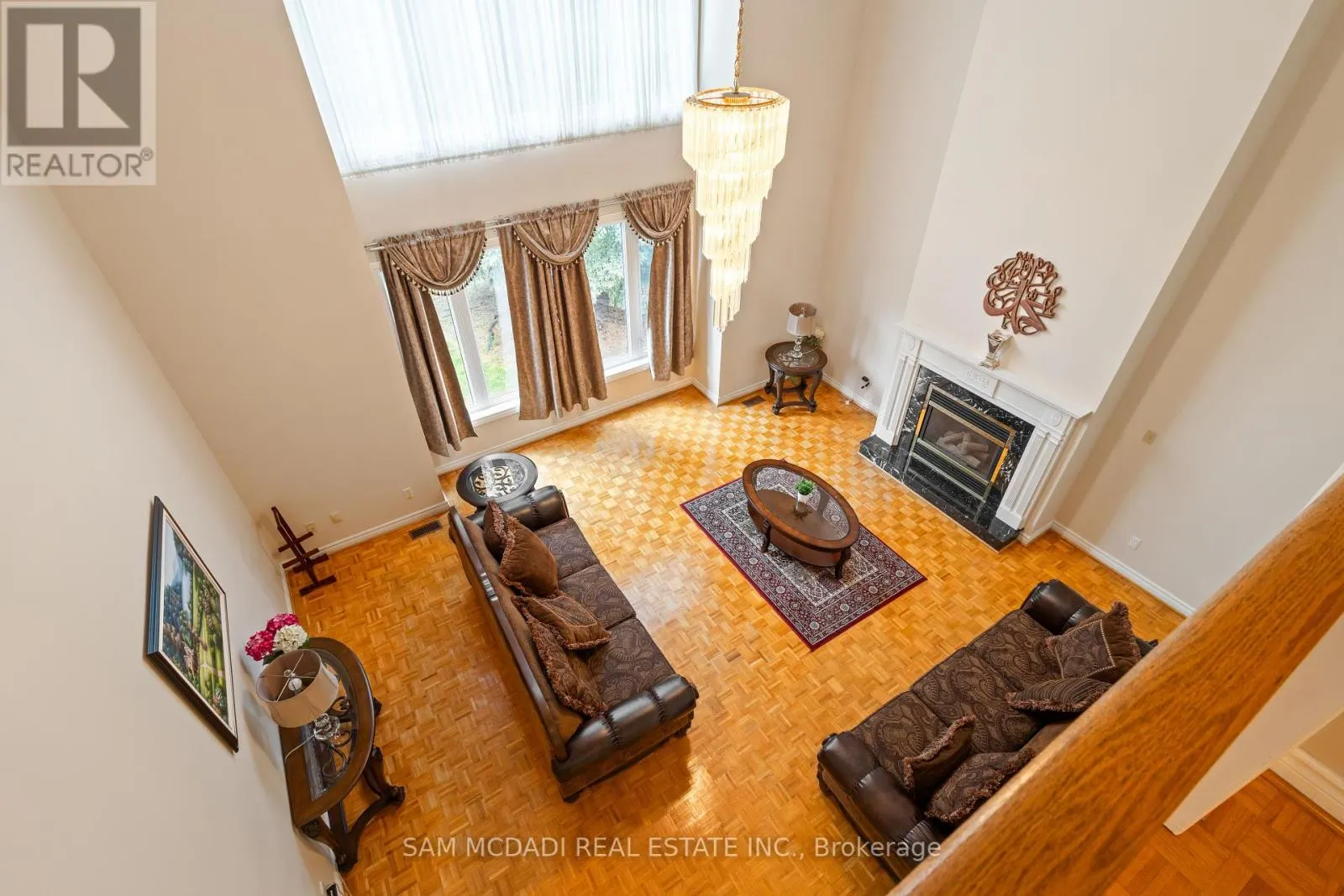 2492 ERIN CENTRE BOULEVARD