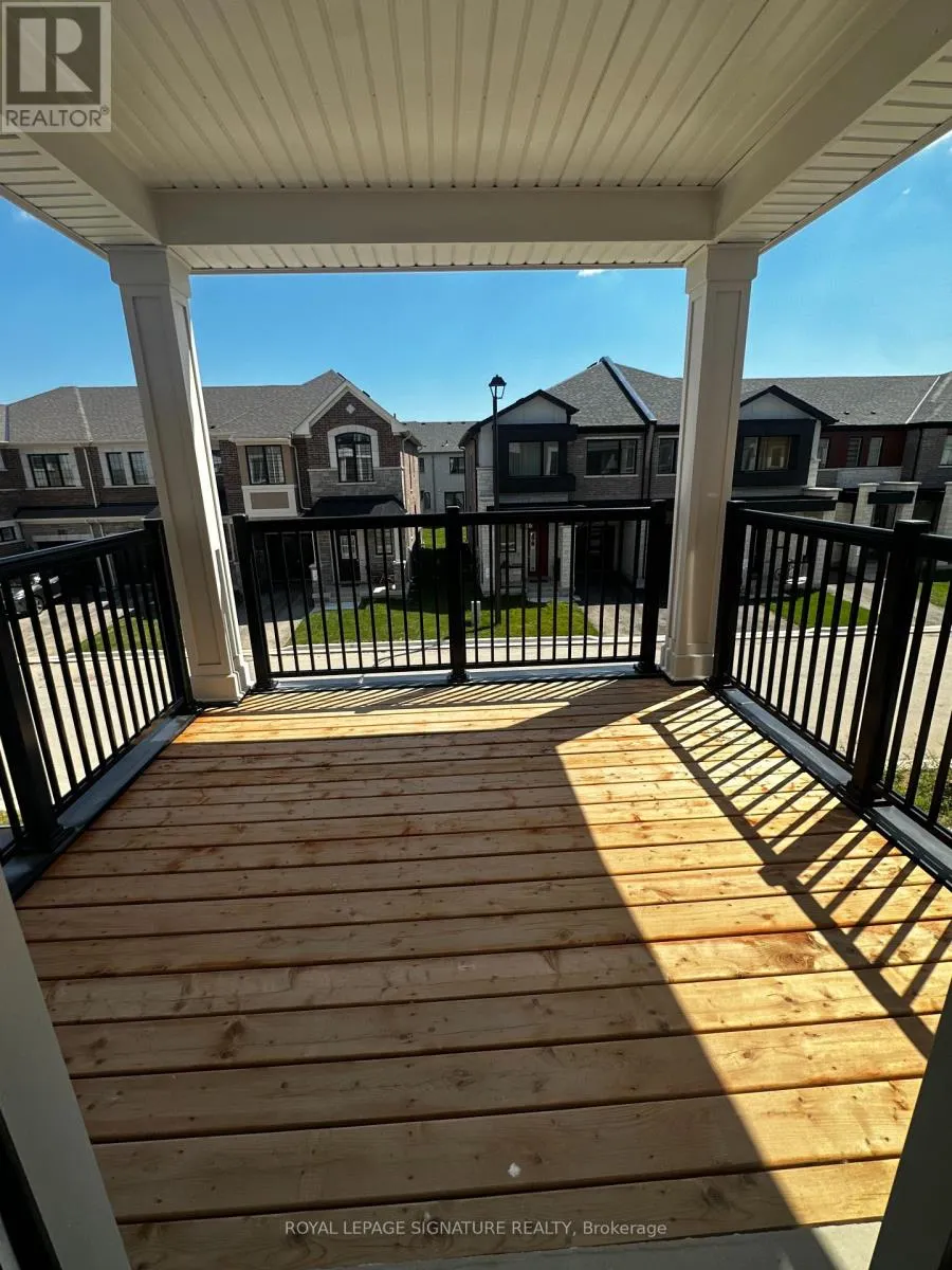 11 - 1259 LILY CRESCENT