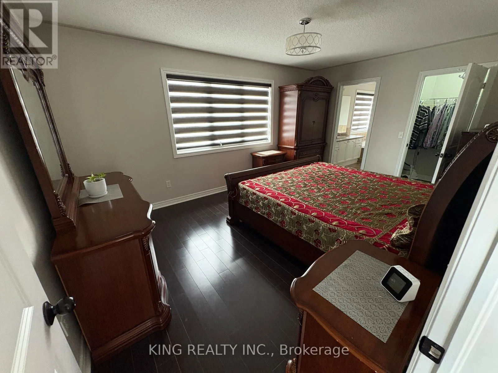 398 SUNNY MEADOW BOULEVARD
