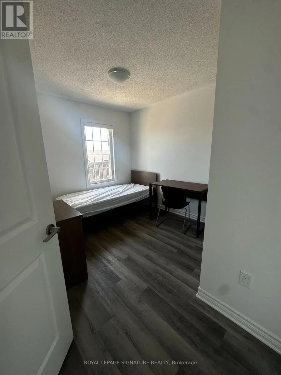 12 - 1259 LILY CRESCENT